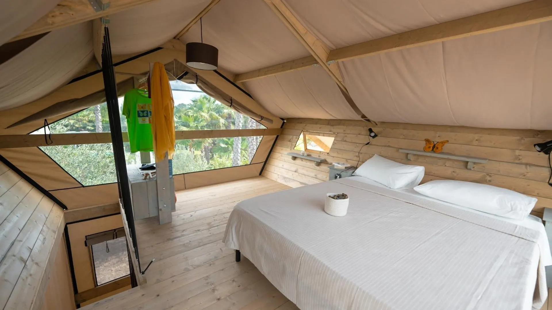 Tente de luxe Hotel Agriglamping Butterfly House Sardegna à Olmedo Italie