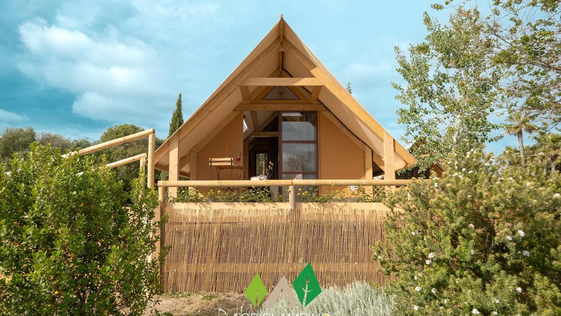 Tente de luxe Hotel Agriglamping Butterfly House Sardegna à Olmedo Italie